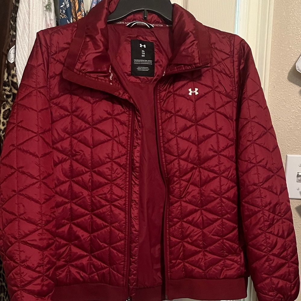 Under Armour, quilted puff jacket